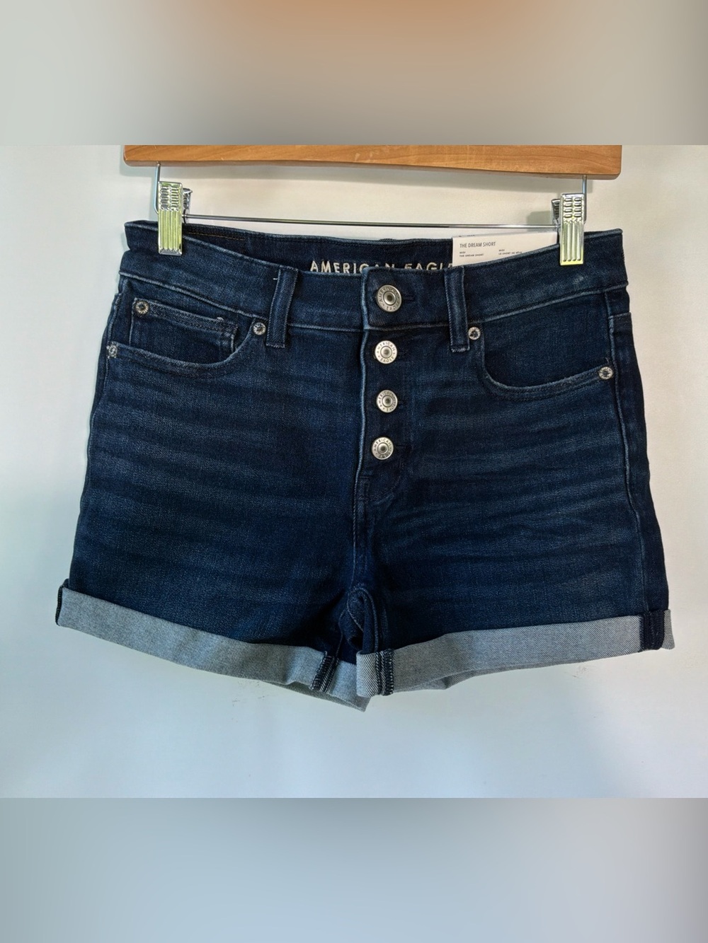 American Eagle~Ladies Jean Shorts~With Tags~The Dream Short~Size 8~29W